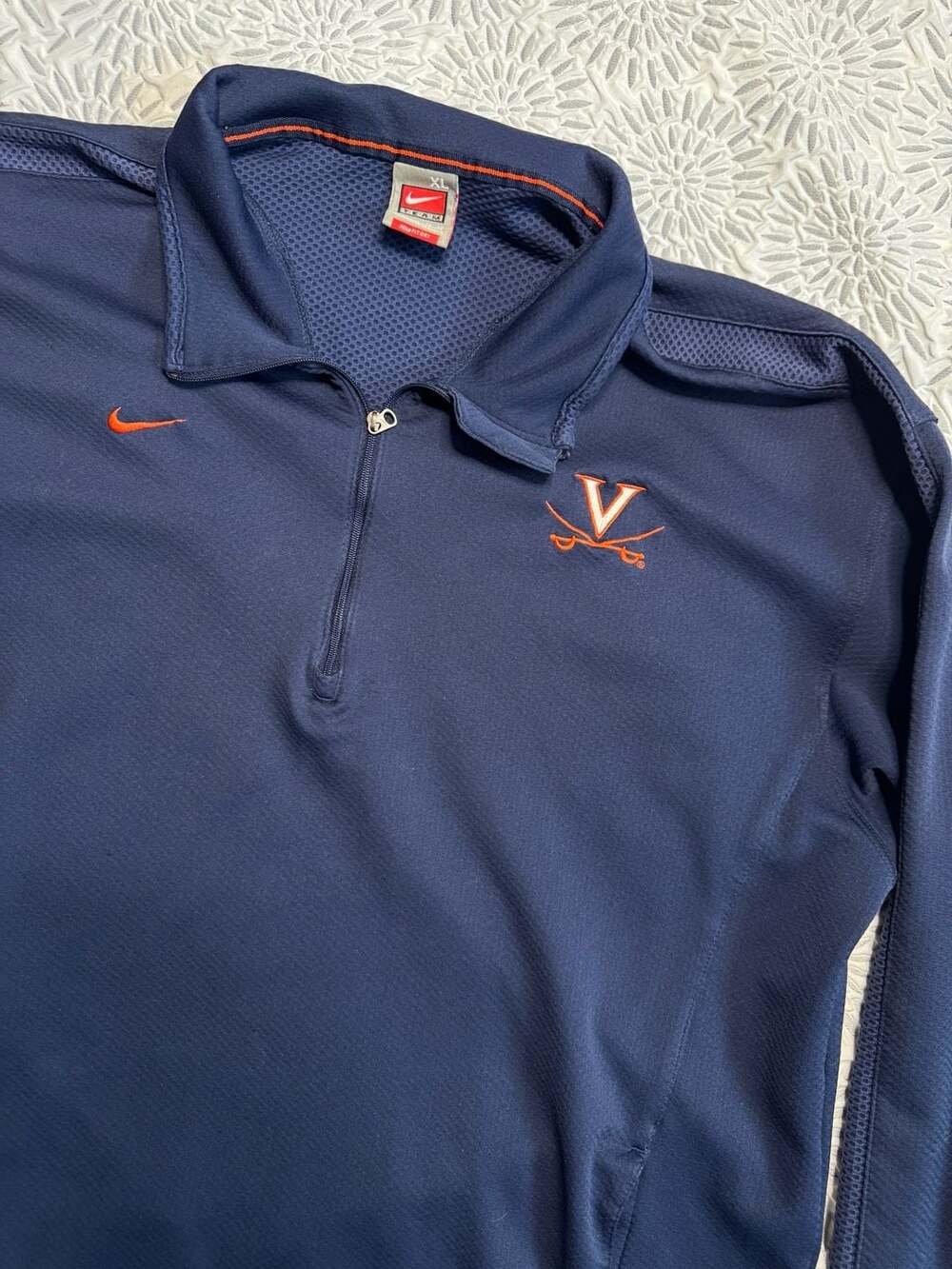 Nike Team Virginia Cavaliers Quarter-Zip Performance Pullover Men’s XL
